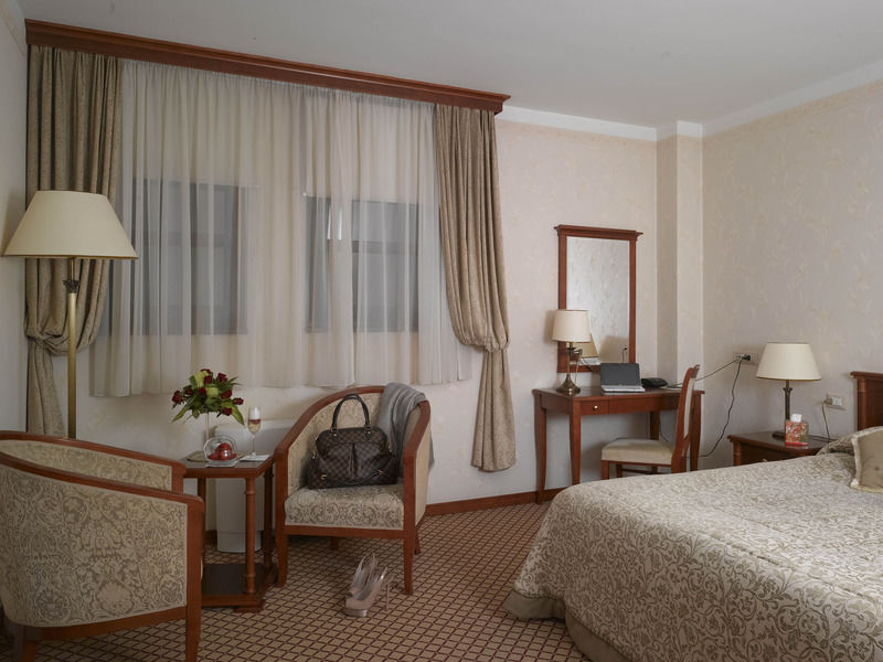 泽兰特尼克酒店-贝尔格莱德精品酒店 客房 照片